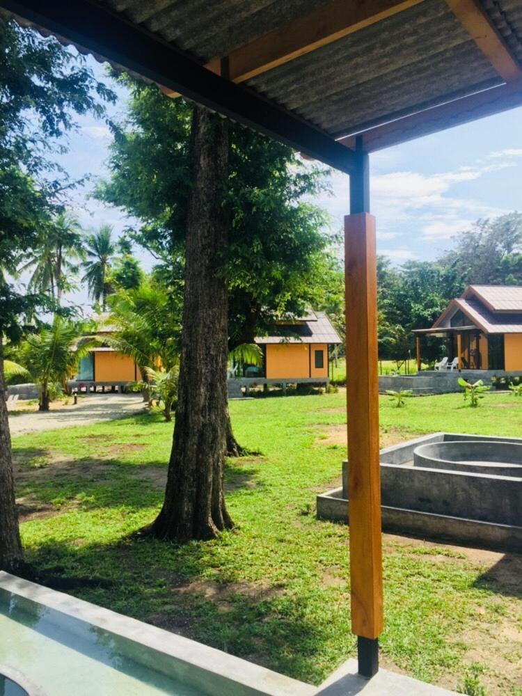 Mook Tamarind Resort Ko Mook Eksteriør bilde