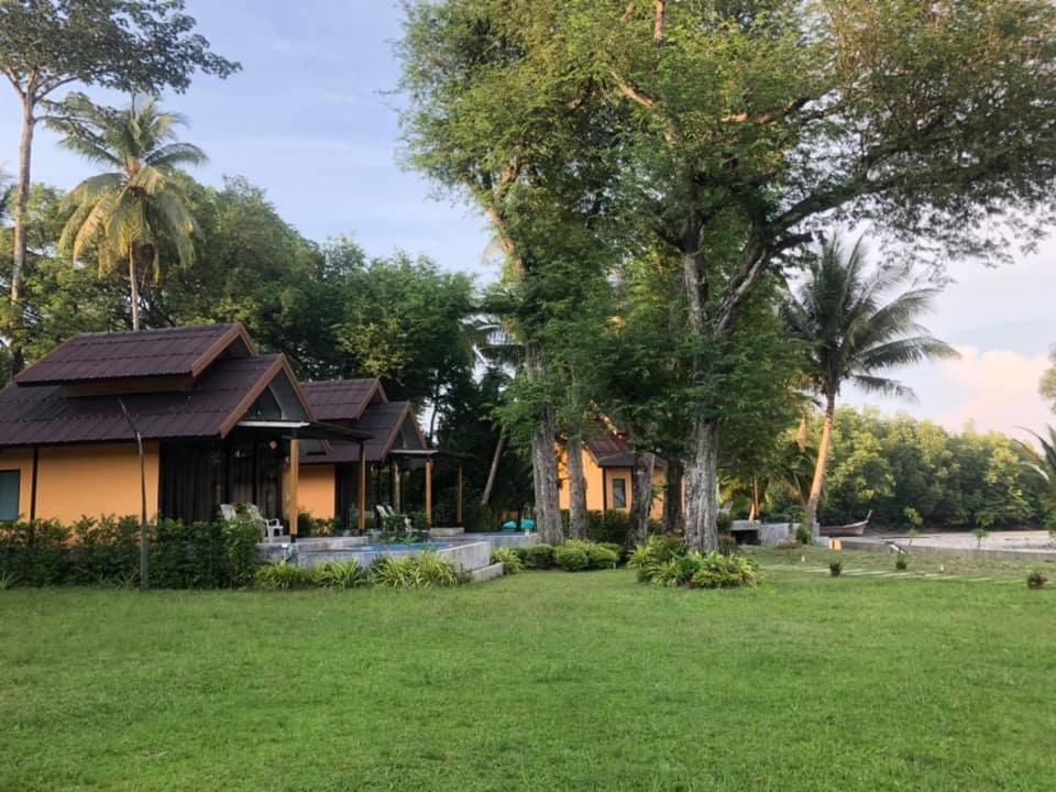 Mook Tamarind Resort Ko Mook Eksteriør bilde